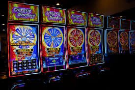 Tampilan Paito Warna dengan grafik warna dan angka di platform poker88